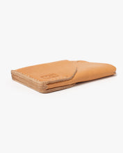 Load image into Gallery viewer, Card Wallet (Tan)