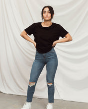 Load image into Gallery viewer, Women's Essential Tee (Standard Fit - Black)
